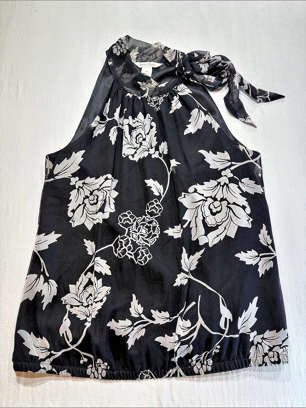 White House Black Market Floral 100% Silk Halter Top Size Medium